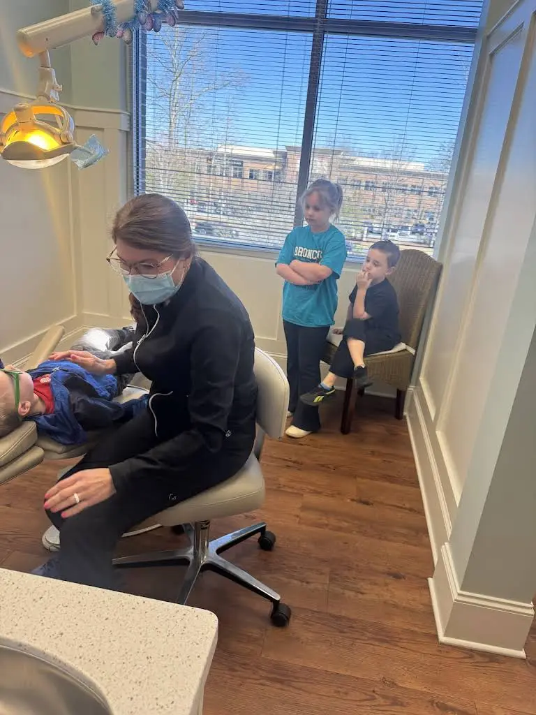 Pediatric Dentistry of Newnan, LLC - Professional dental clinic exterior with modern facilities