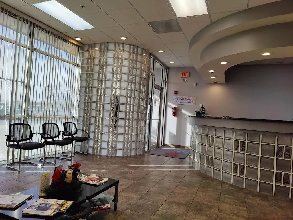 Dental 360 - Mundelein I - Professional dental clinic exterior with modern facilities