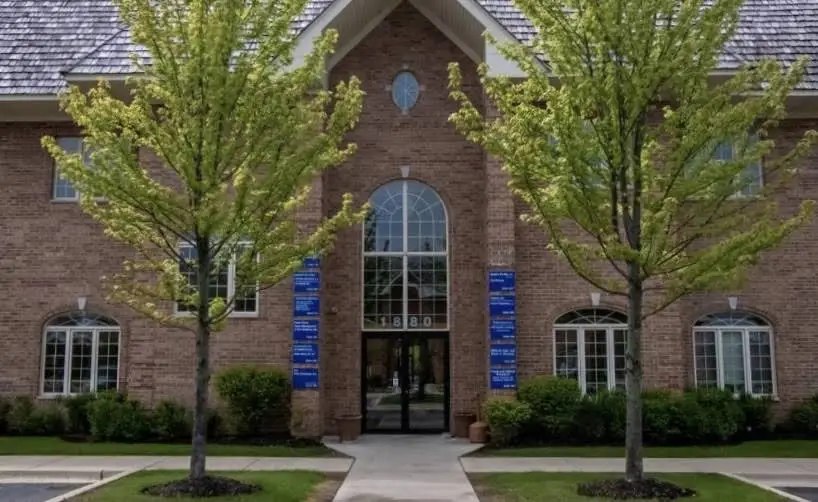 Country Court Dental Care - Professional dental clinic exterior with modern facilities