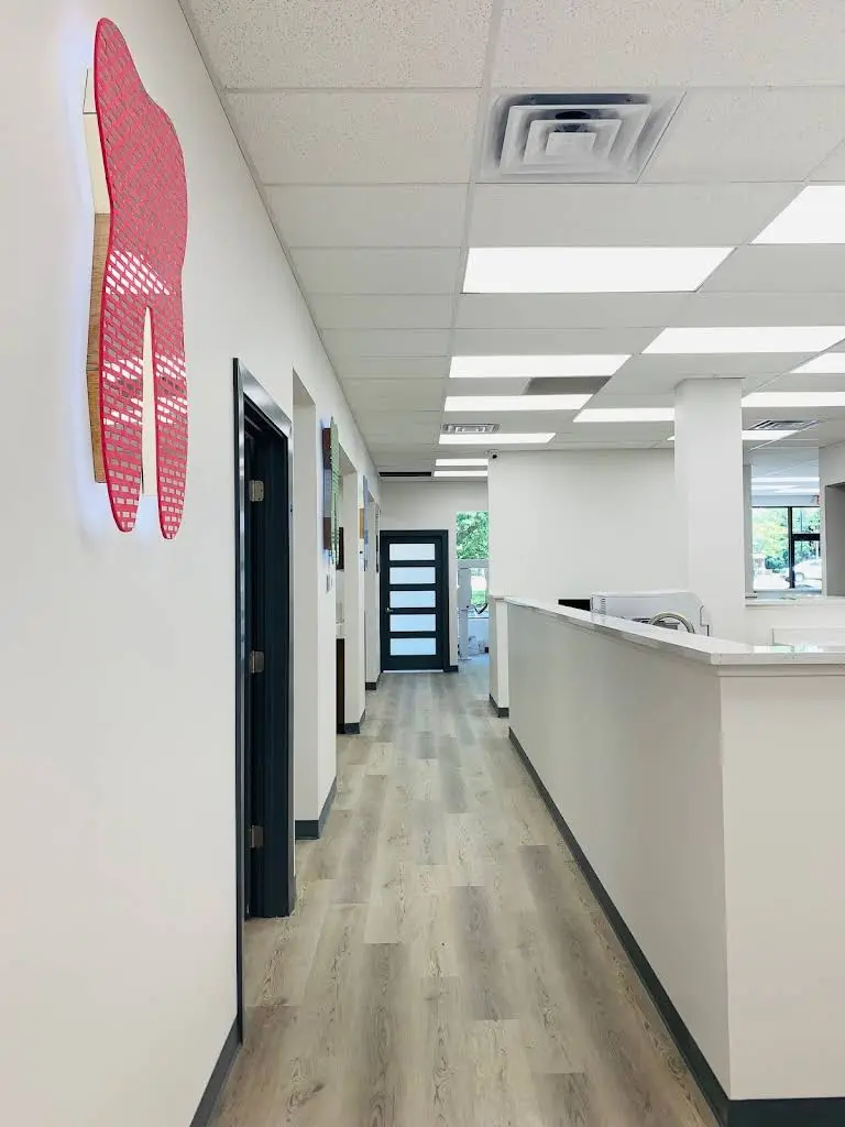 Lumina Dental - Professional dental clinic exterior with modern facilities
