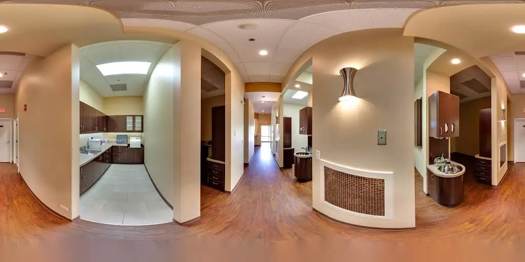 Four Lakes Dental of Grayslake - Professional dental clinic exterior with modern facilities
