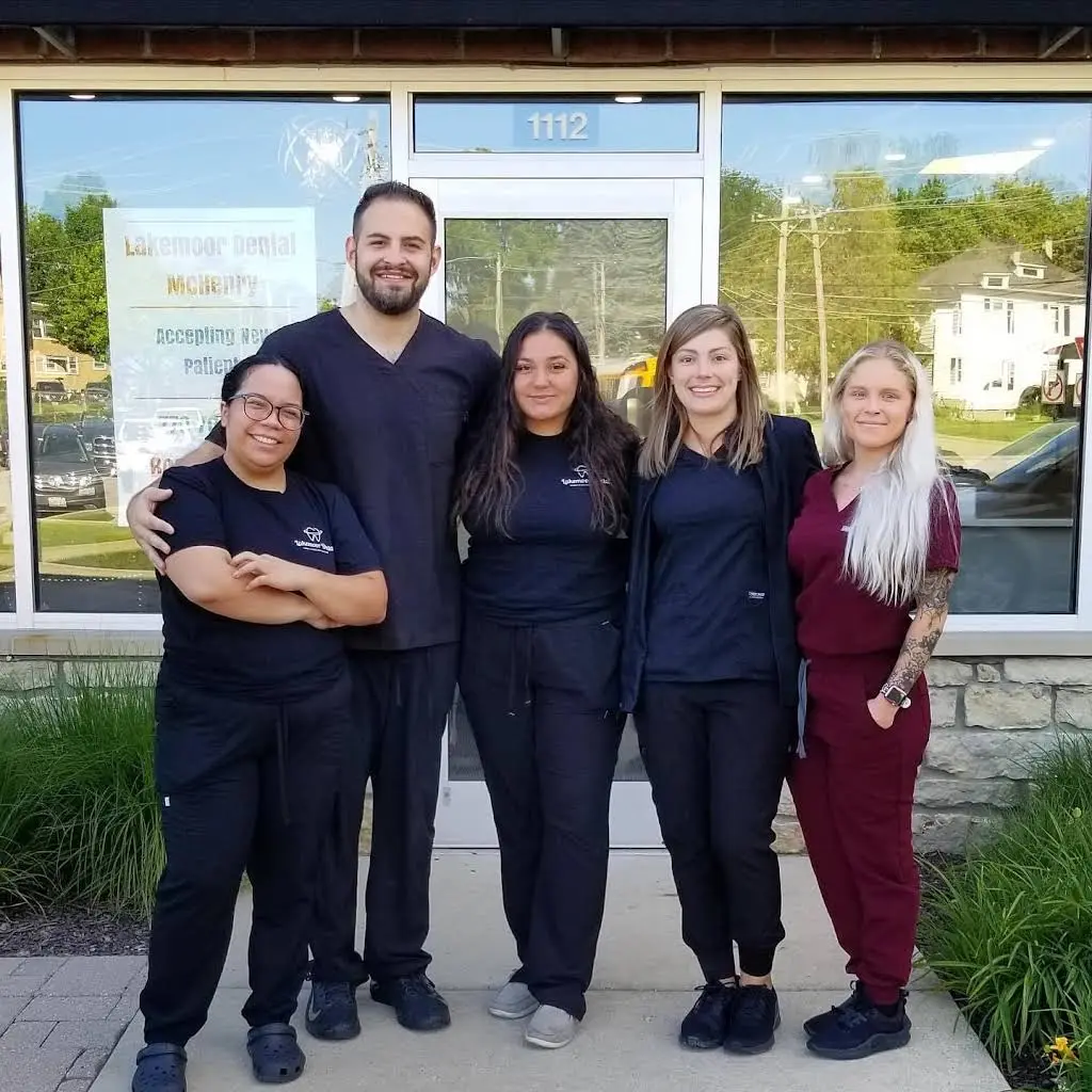 Lakemoor Dental & Orthodontics of McHenry - Professional dental clinic exterior with modern facilities