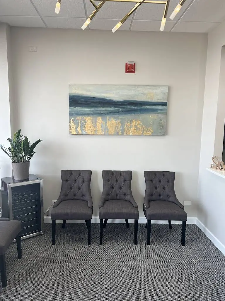 Lakemoor Dental on Route 31 - Professional dental clinic exterior with modern facilities