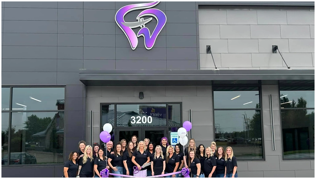 Quad City Orthodontics - Professional dental clinic exterior with modern facilities