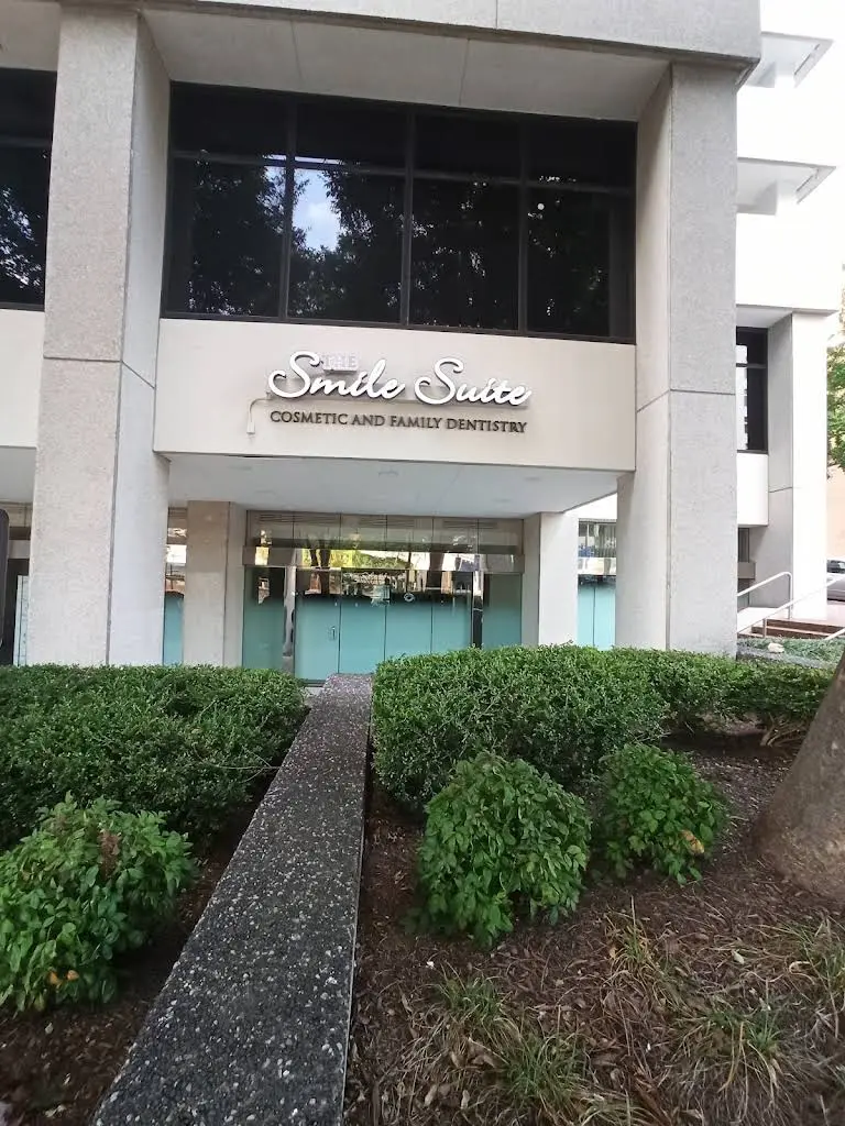 The Smile Suite - Professional dental clinic exterior with modern facilities