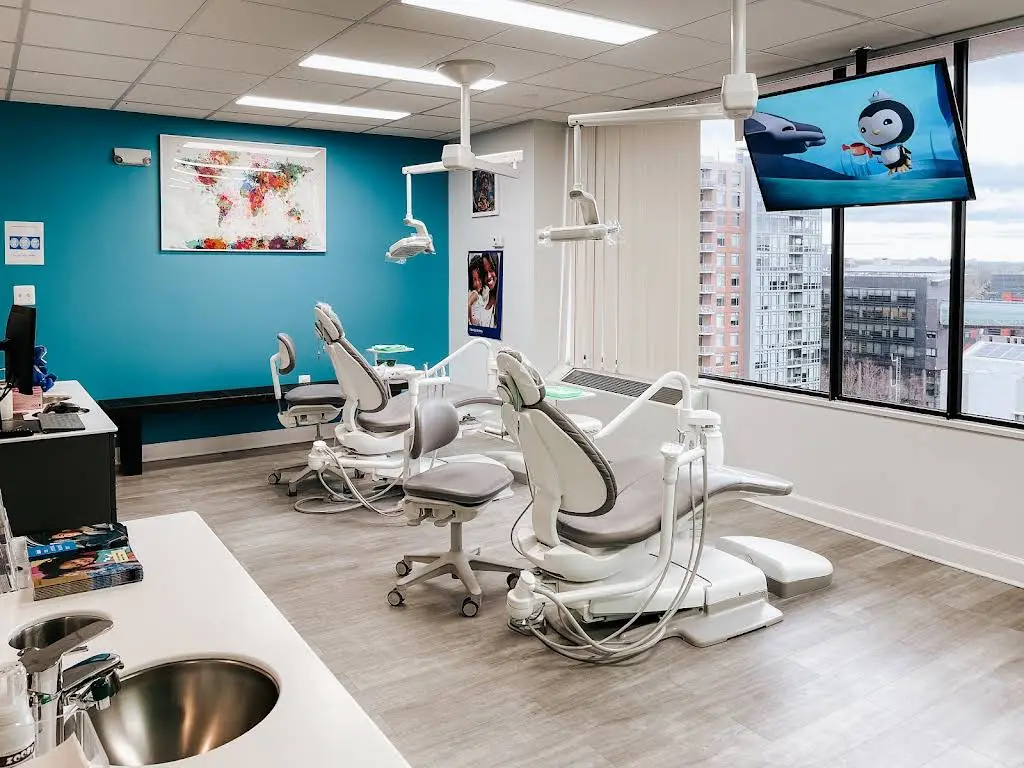 Washington Pediatric Dentistry - Professional dental clinic exterior with modern facilities
