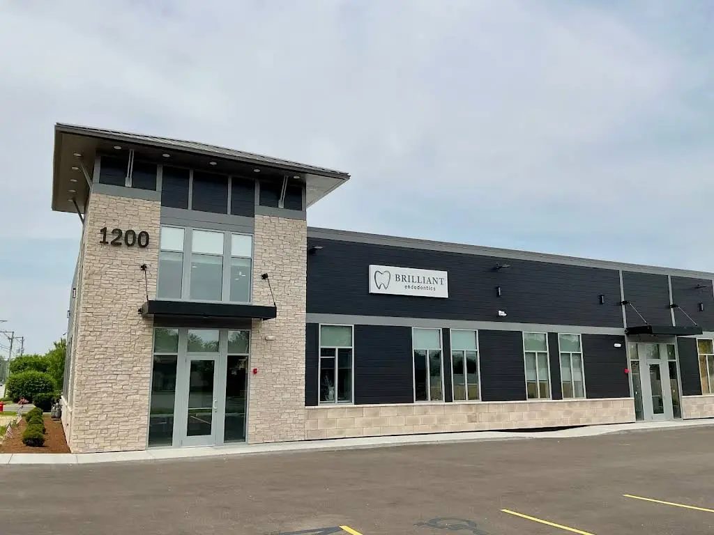 Brilliant Endodontics - Professional dental clinic exterior with modern facilities