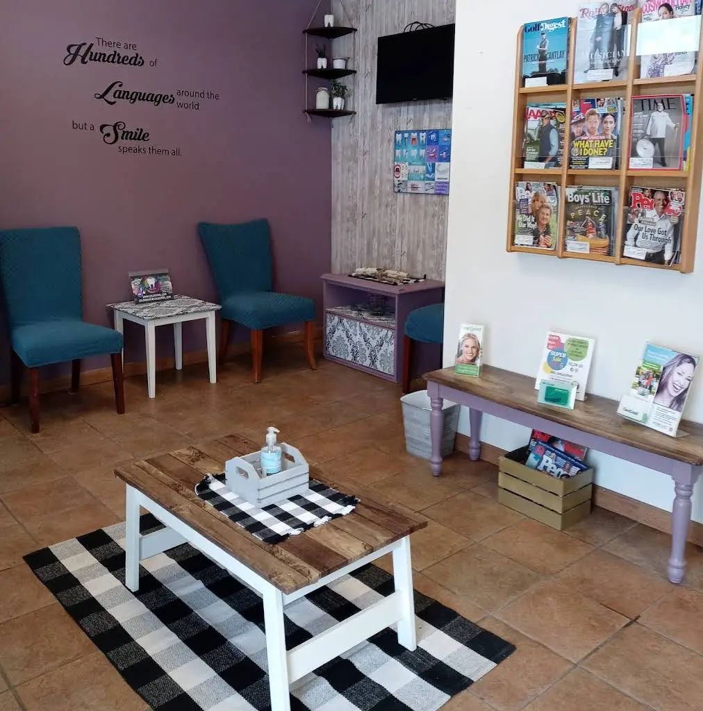 CD&L Dental Associates - Professional dental clinic exterior with modern facilities