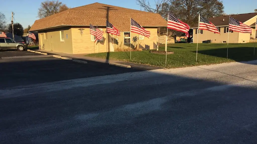 Bushnell Family Dentistry PC - Professional dental clinic exterior with modern facilities