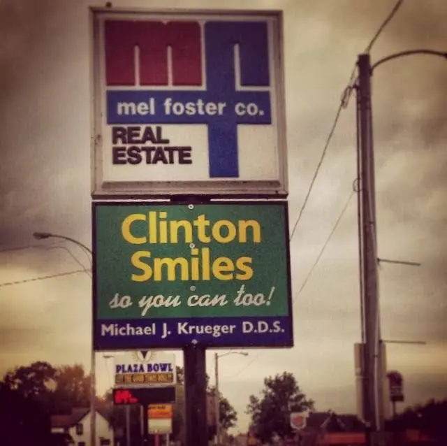 Clinton Smiles - Professional dental clinic exterior with modern facilities