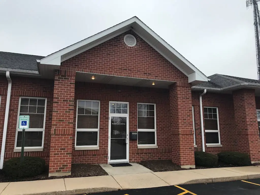 Prairie Garden Dental - Yorkville - Professional dental clinic exterior with modern facilities