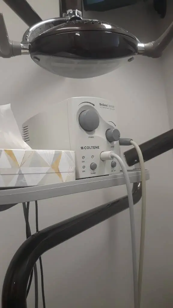 Albert M. Quashie DDS, PC - Professional dental clinic exterior with modern facilities