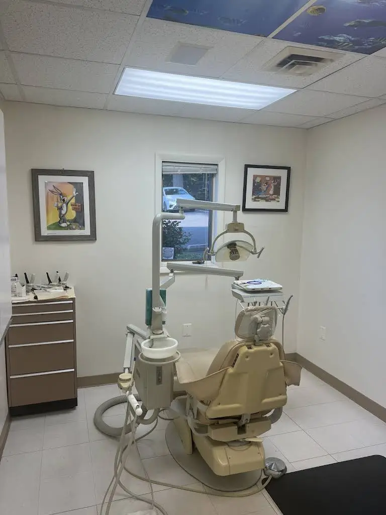 Merrifield Dentist - Professional dental clinic exterior with modern facilities