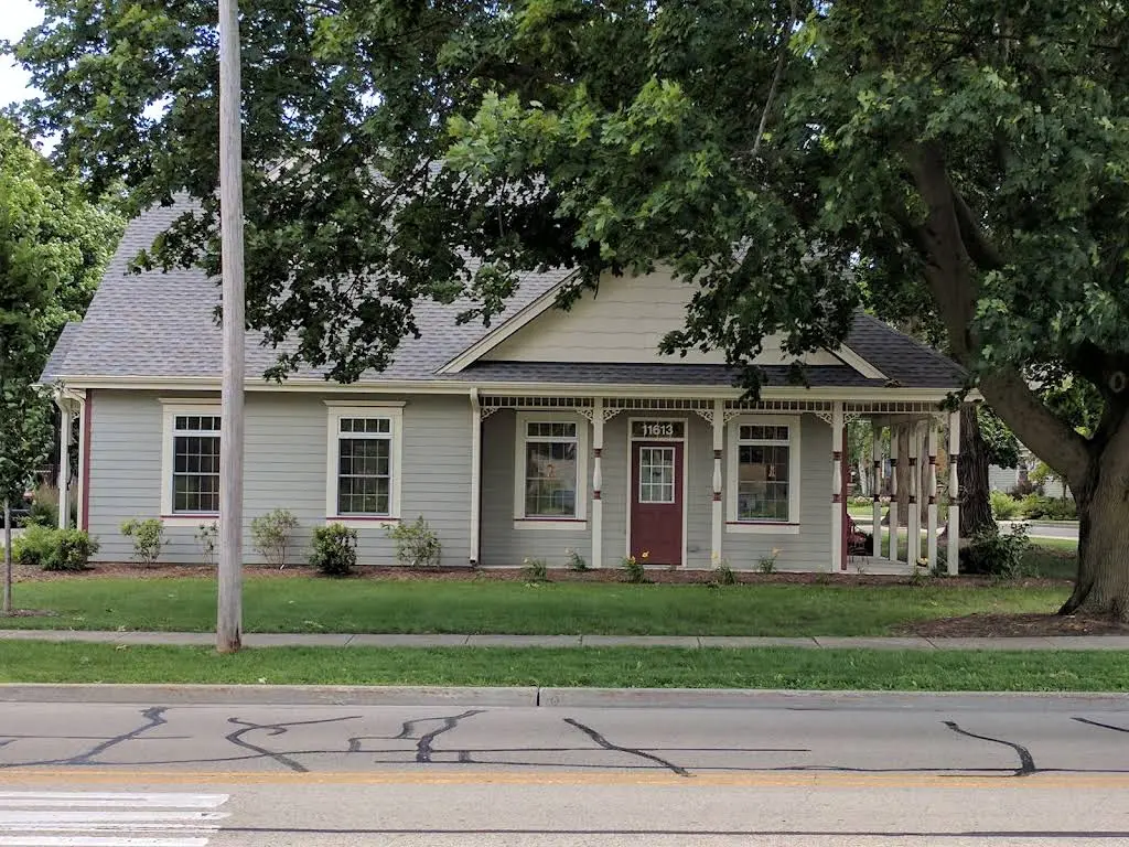 Faubl Family Dentistry - Professional dental clinic exterior with modern facilities