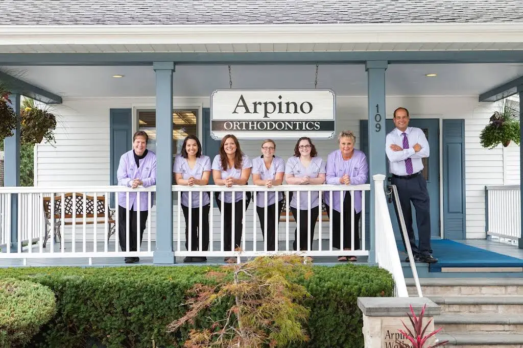 Arpino Orthodontics: Vincent J Arpino DDS, MS - Professional dental clinic exterior with modern facilities