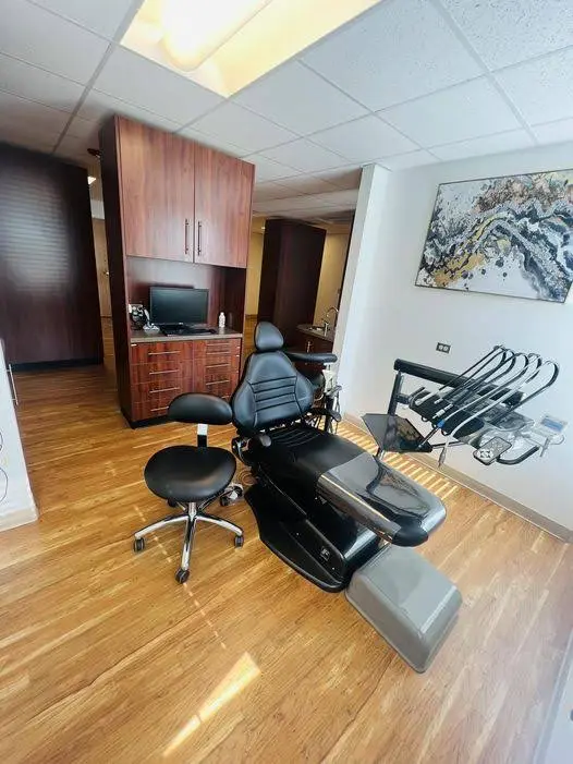 Lindenhurst Dental Arts - Professional dental clinic exterior with modern facilities