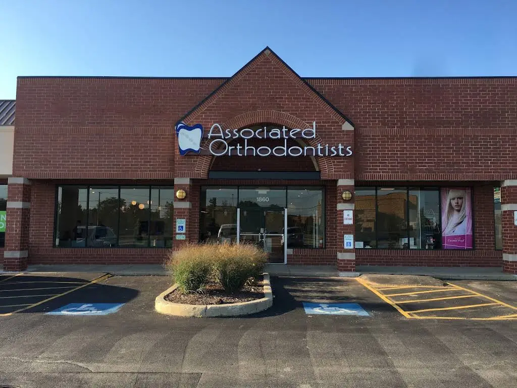Associated Orthodontists - Professional dental clinic exterior with modern facilities