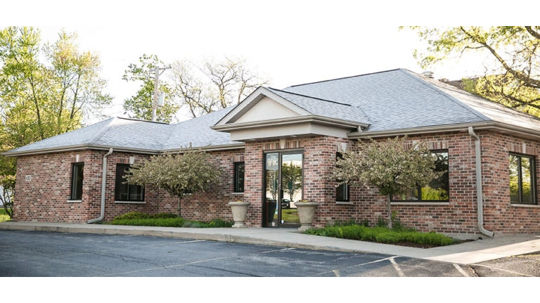 Wolski Dental Group - Professional dental clinic exterior with modern facilities