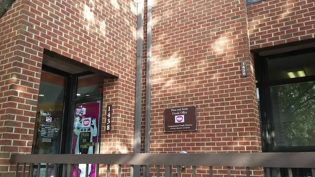 Floss and Smile, PC - Professional dental clinic exterior with modern facilities