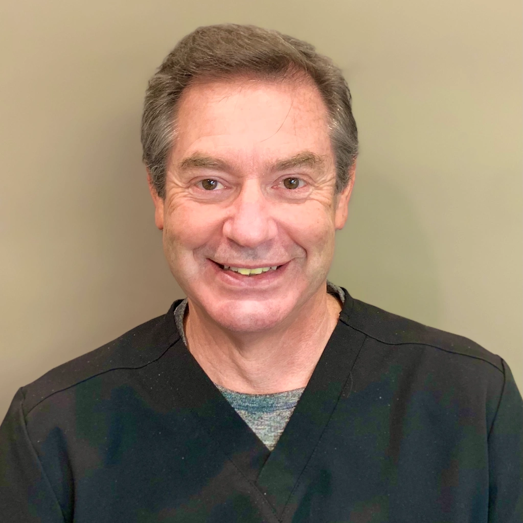 Rose Orthodontics - Bourbonnais - Professional dental clinic exterior with modern facilities