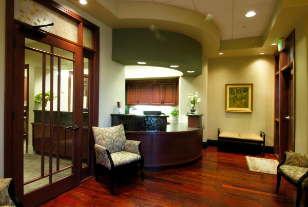 Orem Family Smiles - Professional dental clinic exterior with modern facilities