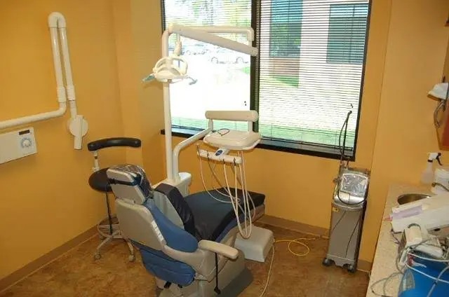 Progressive Dental Solutions | Dr. Wayman Brown - Professional dental clinic exterior with modern facilities