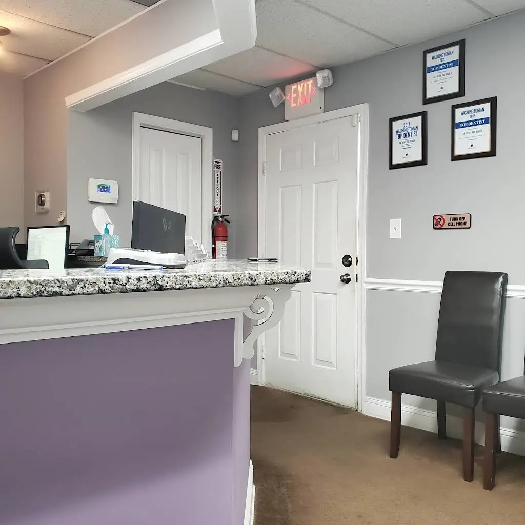 Excelsis Root Canal Specialties - Professional dental clinic exterior with modern facilities