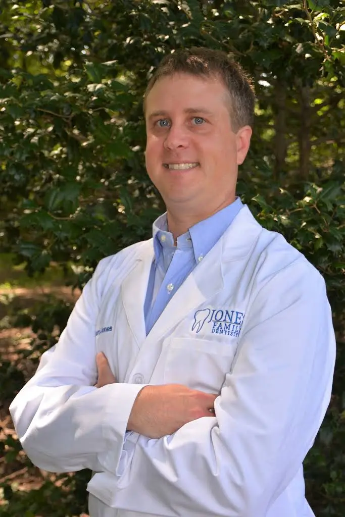 Jones Family Dentistry - Professional dental clinic exterior with modern facilities