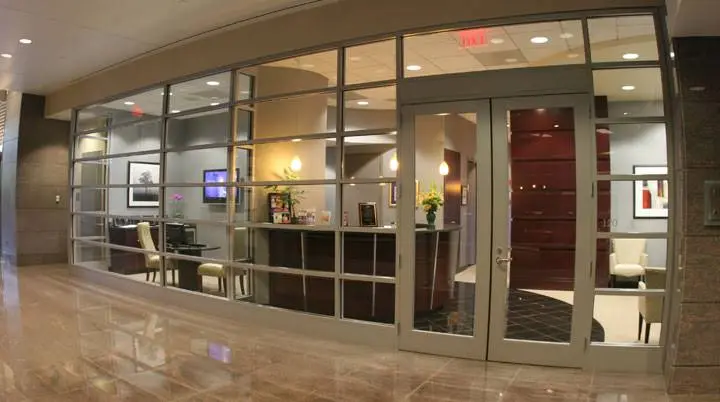 Galleria Dental Aesthetics - Professional dental clinic exterior with modern facilities