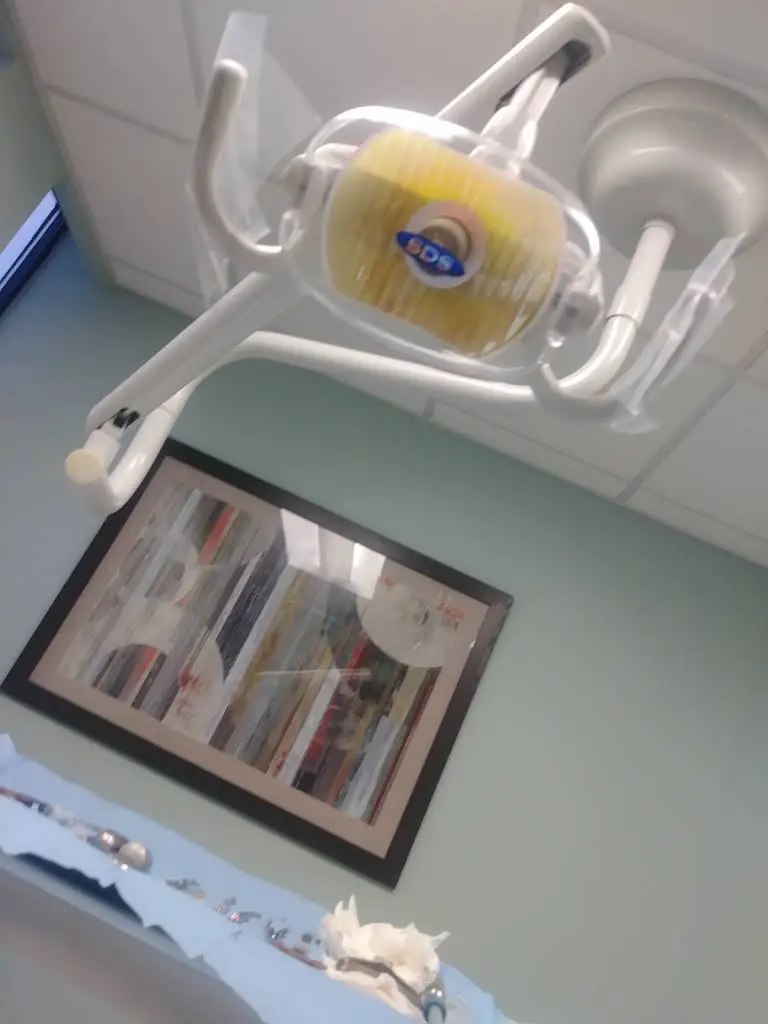 Advantage Dental Care
