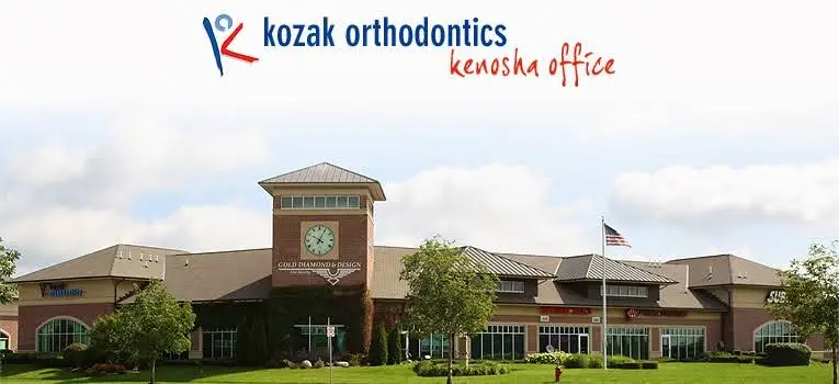 Kozak Orthodontics - Kenosha - Professional dental clinic exterior with modern facilities