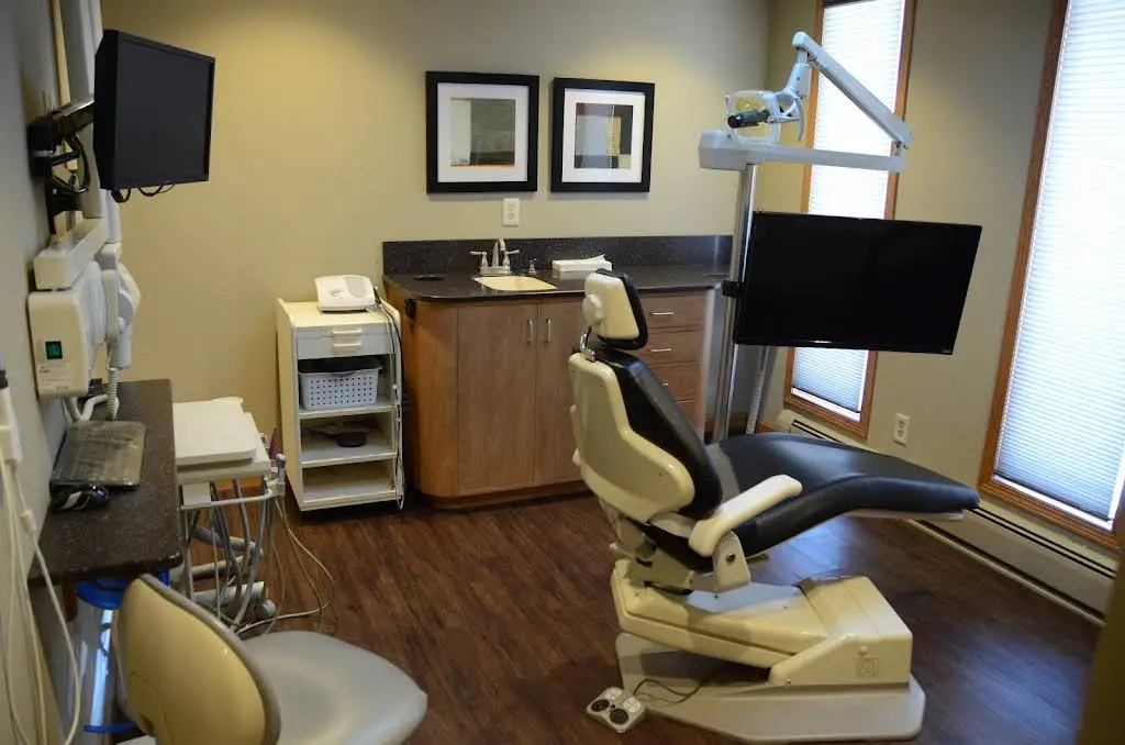 Holt Family Dental Care