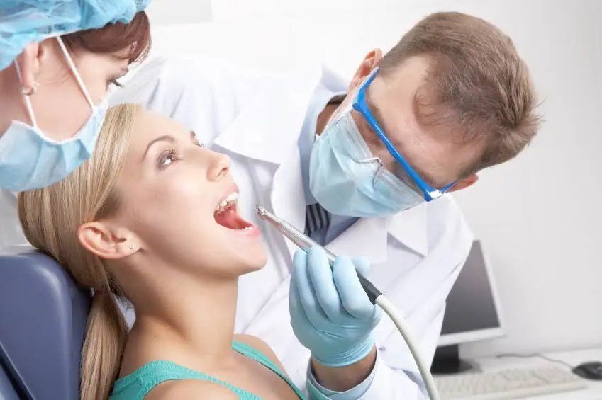 Bade DDS - Professional dental clinic exterior with modern facilities