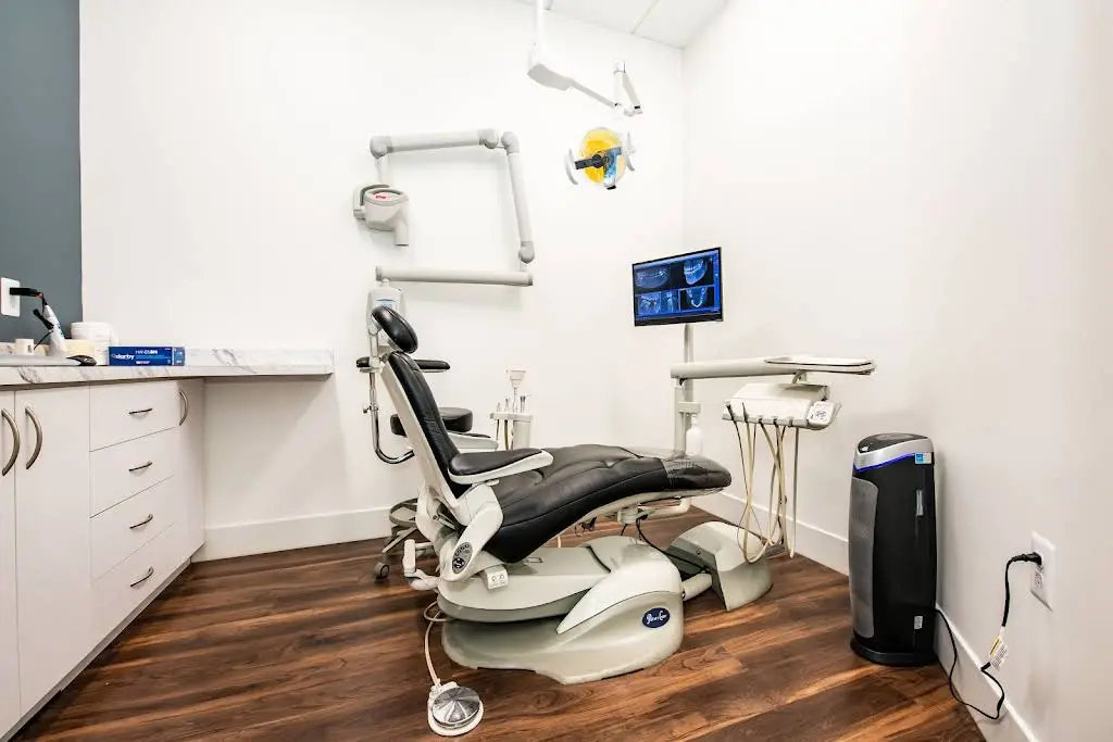 Dynamic Dental Care - Professional dental clinic exterior with modern facilities