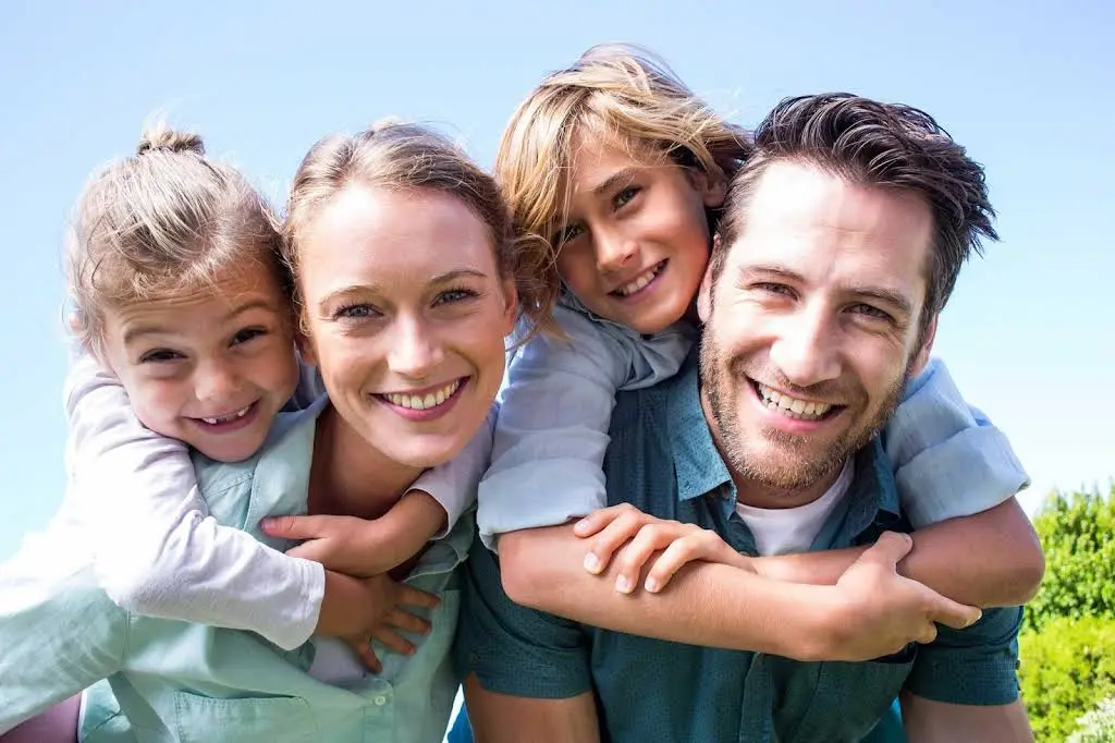Aspen Hill Implant and Family Dentistry - Professional dental clinic exterior with modern facilities