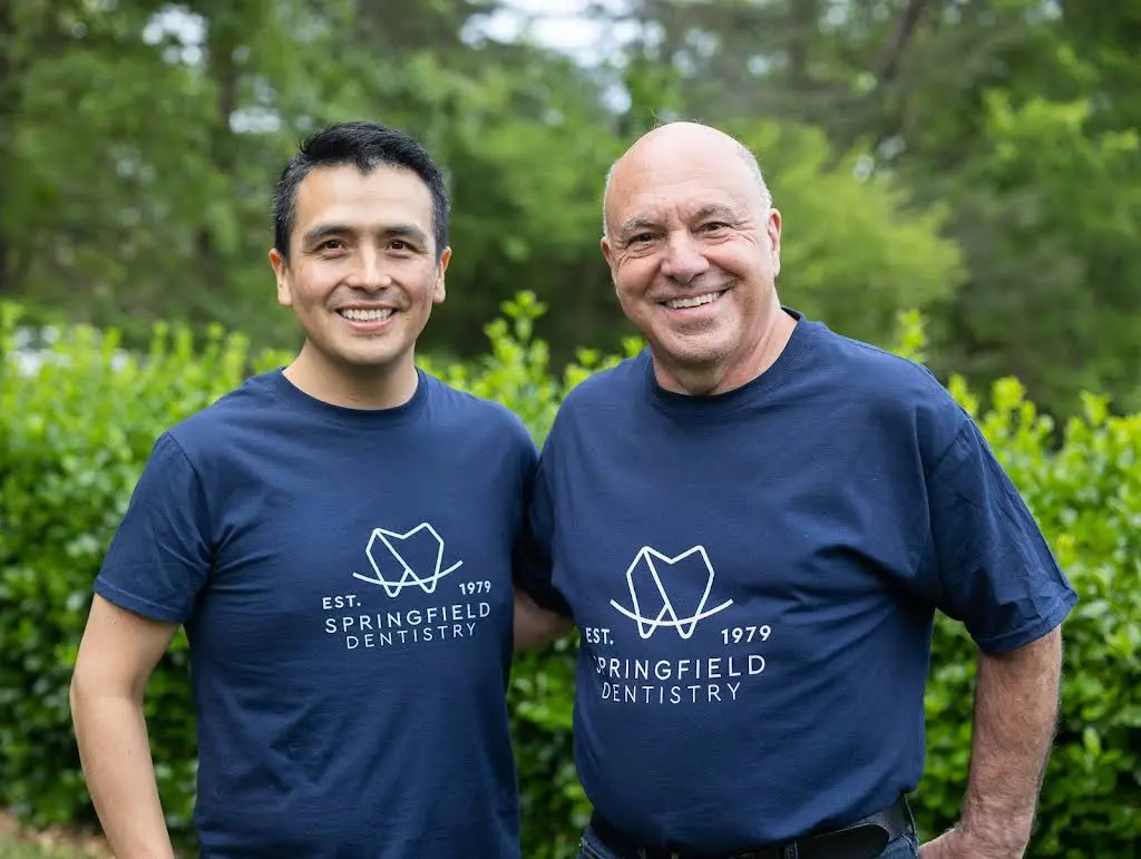 Springfield Dentistry - Drs. Alcantara & Argentieri - Professional dental clinic exterior with modern facilities