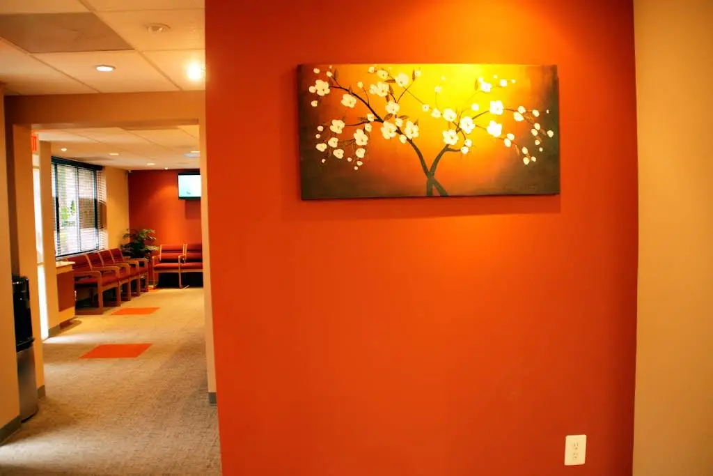 Oak Tree Dental - Professional dental clinic exterior with modern facilities