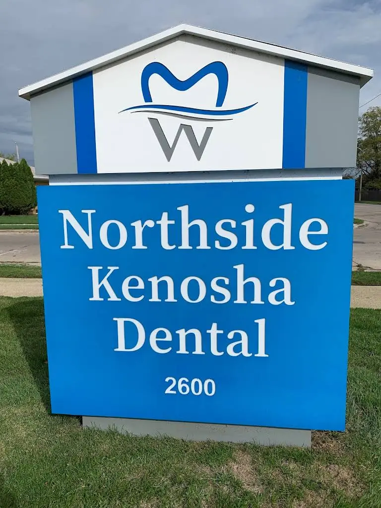 Smile Kenosha - Professional dental clinic exterior with modern facilities