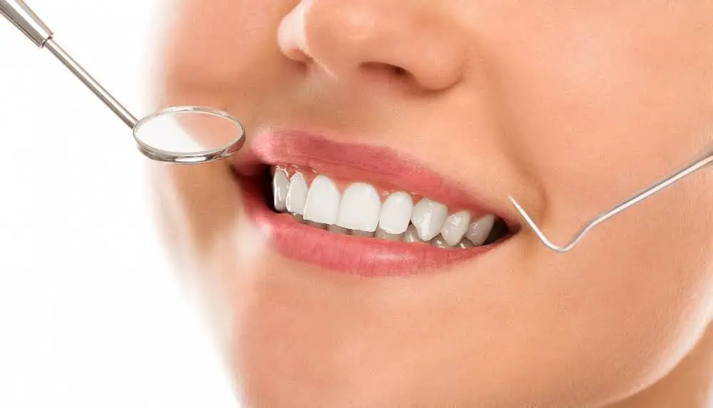 Laurel Smile Design - Professional dental clinic exterior with modern facilities