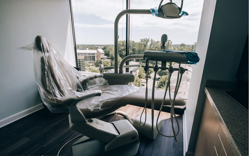 Pristine Smiles - Professional dental clinic exterior with modern facilities