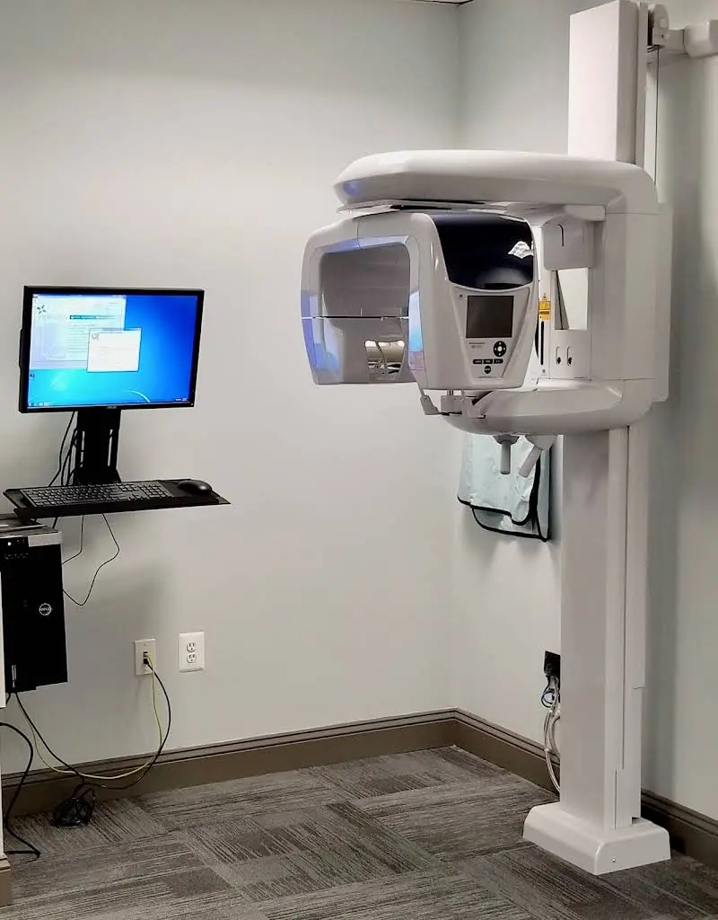 Fairfax Endodontics - Professional dental clinic exterior with modern facilities