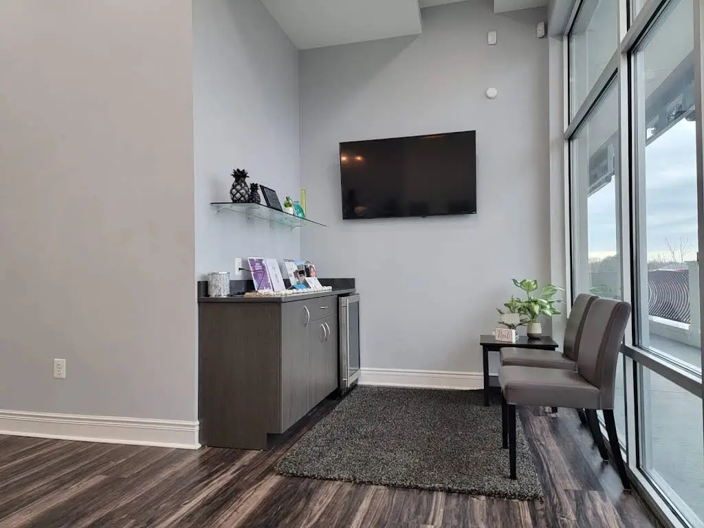 Ridgetop Dental - Alexandria - Professional dental clinic exterior with modern facilities