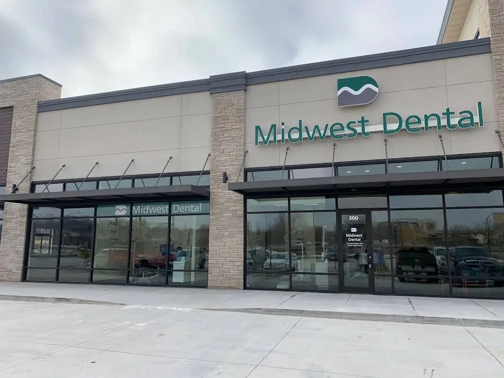 Midwest Dental - Professional dental clinic exterior with modern facilities
