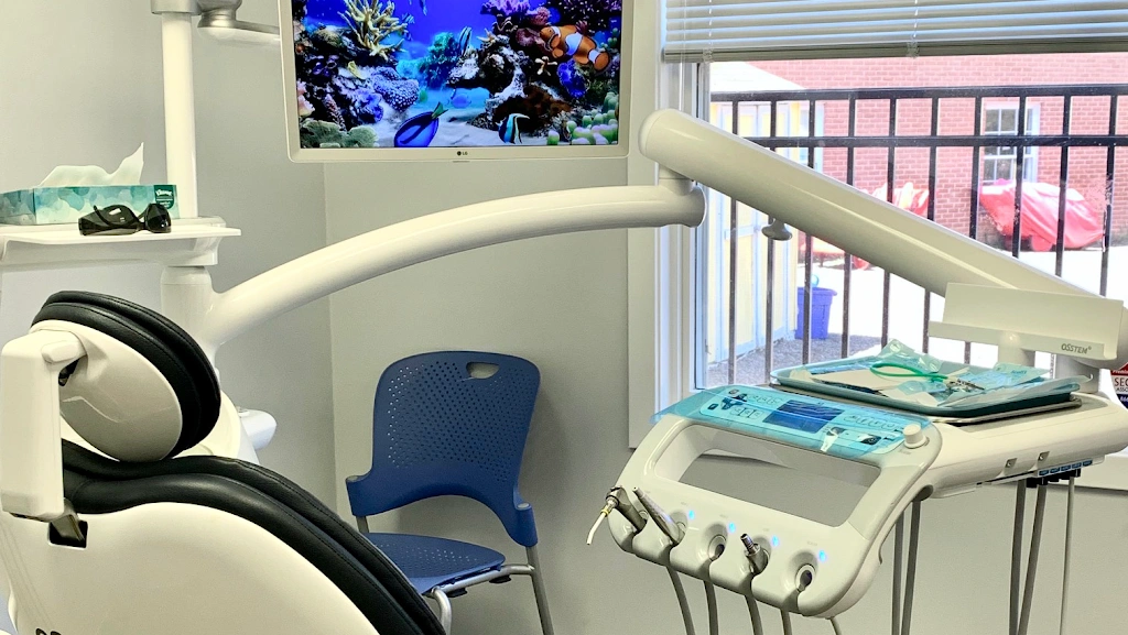Clarksville Crossing Dental LLC - Professional dental clinic exterior with modern facilities