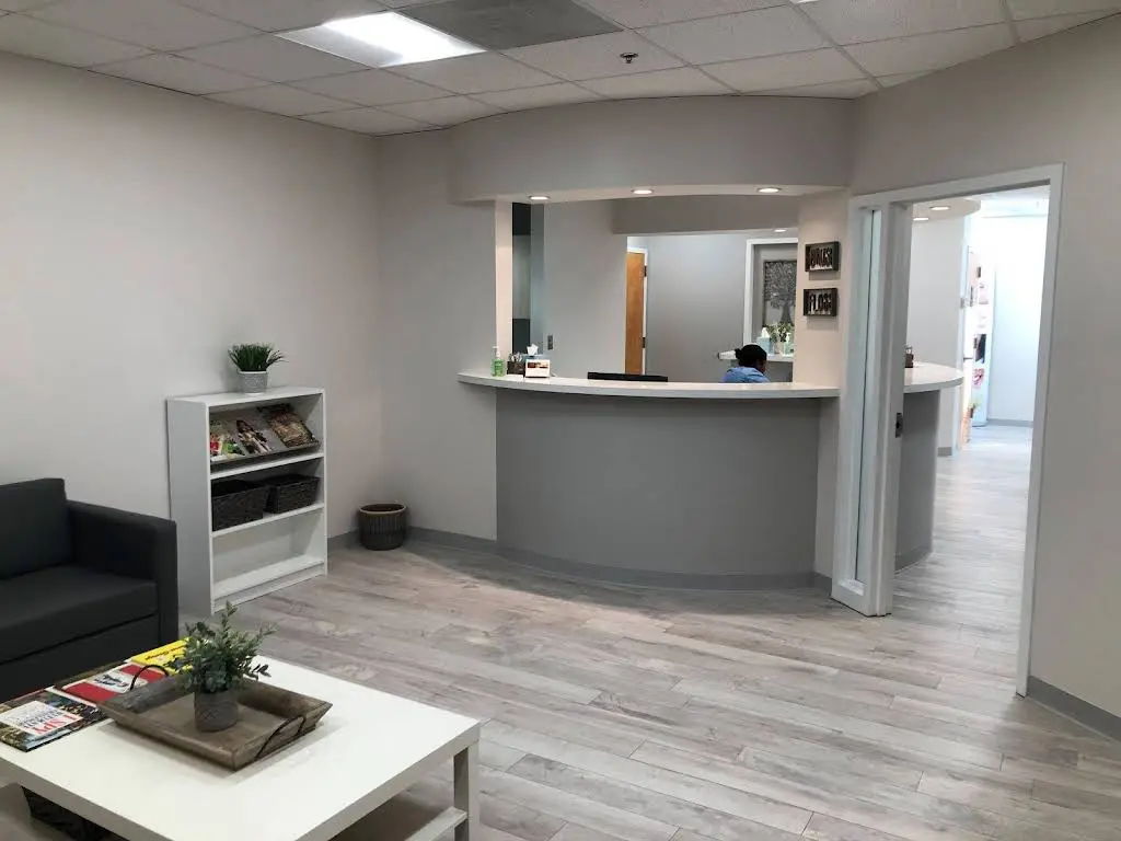 Cedar Smiles Dental - Professional dental clinic exterior with modern facilities