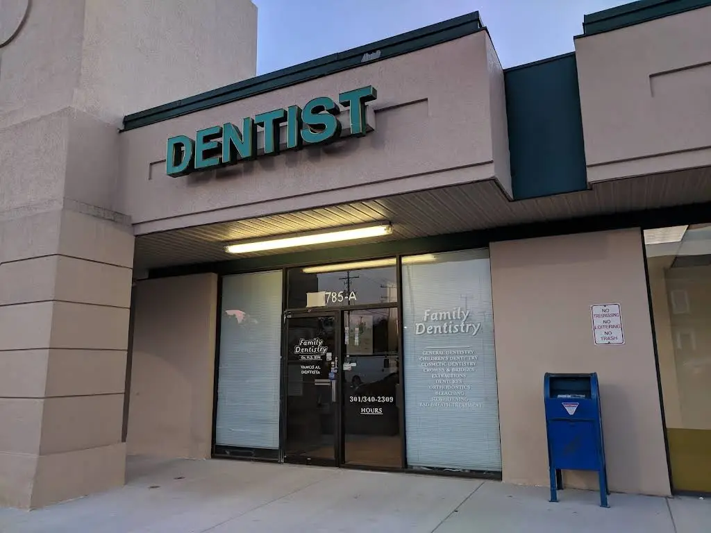 Rockville Family Dentistry - Professional dental clinic exterior with modern facilities