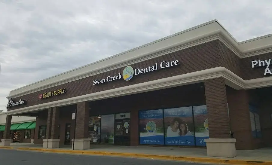 Swan Creek Dental Care - Professional dental clinic exterior with modern facilities