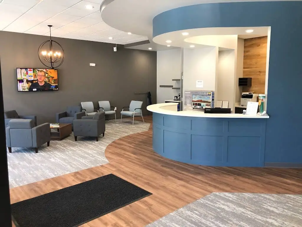 Knoxville Dental Center, P.C. - Professional dental clinic exterior with modern facilities