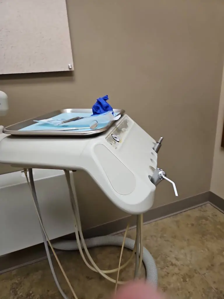Aspen Dental - Professional dental clinic exterior with modern facilities