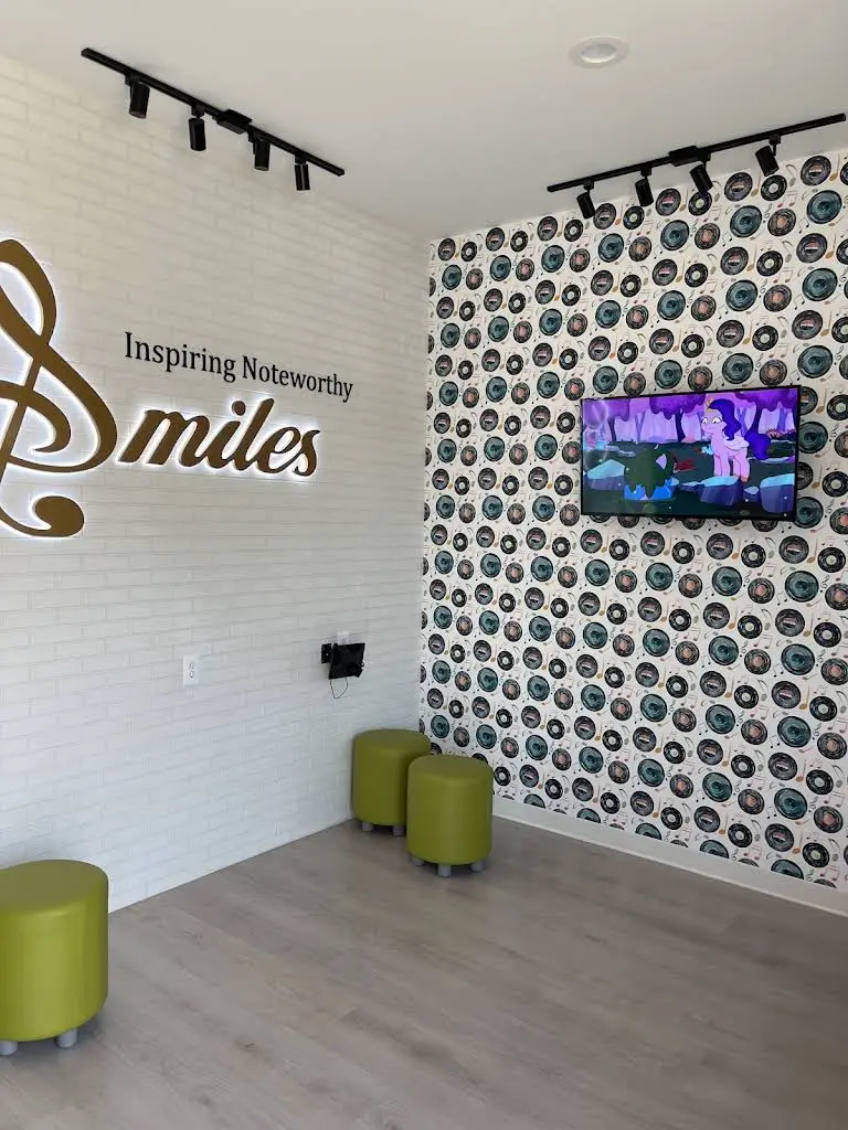 Rock Kids Dental - Professional dental clinic exterior with modern facilities